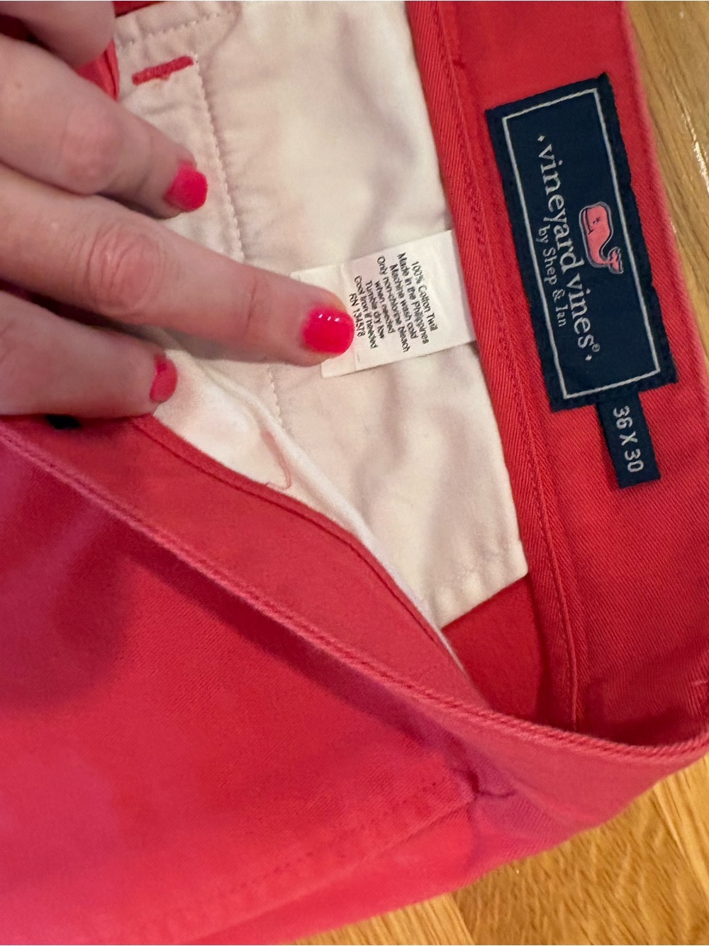 Vineyard Vines Men's Chinos in Coral